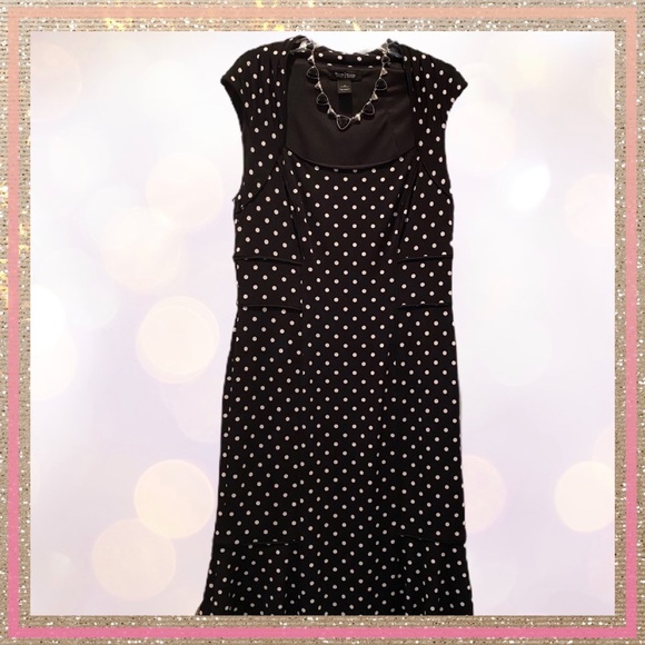💄WHBM💄Polka Dot Fitted Knit Sheath Dress - Picture 2 of 7